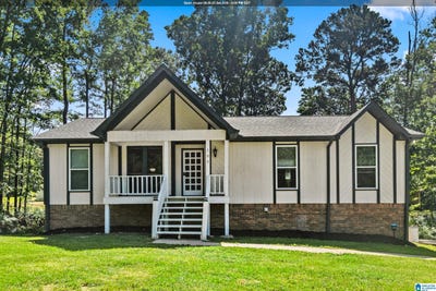 /international/us/105-hielary-circle-hueytown-al-110101179075/