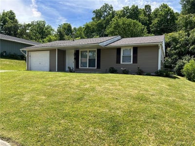 /international/us/1213-mayrose-drive-dayton-oh-110108450539/