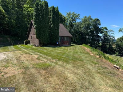 /international/us/135-pike-road-landisburg-pa-110110257784/
