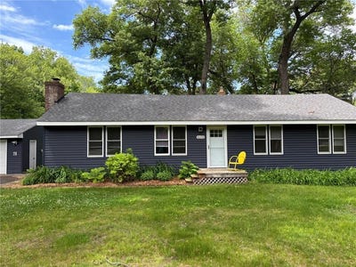 /international/us/16658-kettle-river-boulevard-ne-columbus-mn-110106716486/