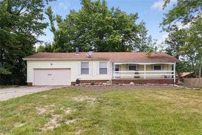 /international/us/18630-shurmer-road-strongsville-oh-110100851540/
