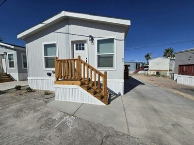/international/us/2537-n-las-vegas-blvd-lot-84-north-las-vegas-nv-110108501835/