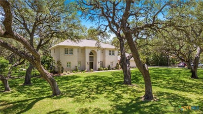 /international/us/313-treasure-oaks-road-inez-tx-110099555195/