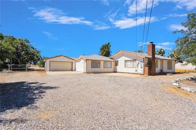 /international/us/15129-cedar-street-hesperia-ca-110108617076/