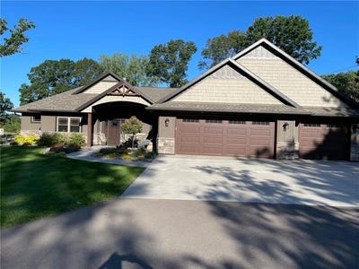 /international/us/7977-ne-river-road-watab-twp-mn-110098479469/
