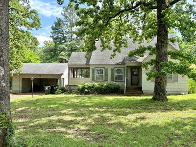 /international/us/2301-n-thomasville-pocahontas-ar-110107736305/