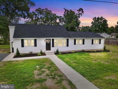 /international/us/20-fifth-street-franklinville-nj-110101039487/