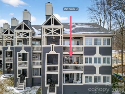 /international/us/2121-regatta-lane-denver-nc-110105286569/