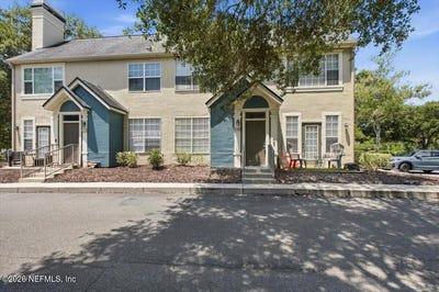 /international/us/13703-richmond-park-drive-n-jacksonville-fl-110108540354/