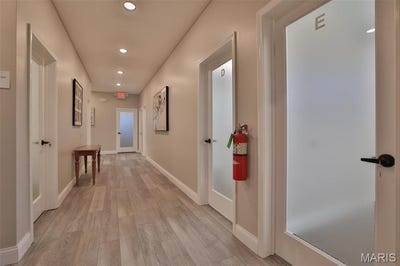 /international/us/340-s-fillmore-street-edwardsville-il-110093079565/