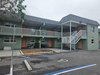 /international/us/2045-alpine-road-clearwater-fl-110106727864/