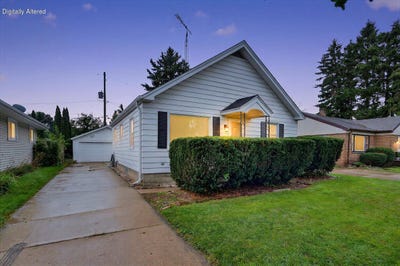 /international/us/1425-south-st-racine-wi-110119930422/