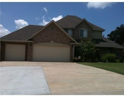 /international/us/2506-greensway-road-rogers-ar-110108221118/