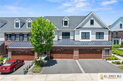 /international/us/21-riverwalk-plainsboro-nj-110108611965/