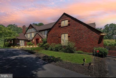 /international/us/1216-forest-drive-millville-nj-110106230988/