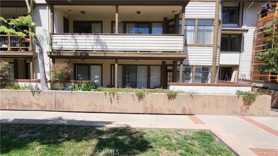/international/us/2571-plaza-del-amo-torrance-ca-110108813789/