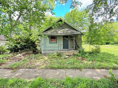 /international/us/1823-n-23rd-terre-haute-in-110107700859/