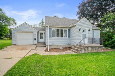 /international/us/2123-salisbury-rd-west-bend-wi-110101448254/