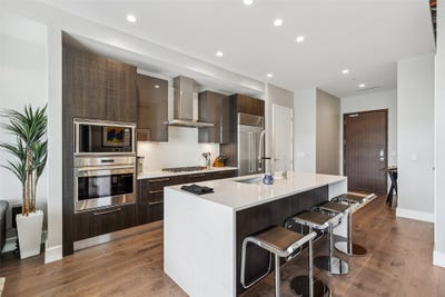 /international/us/7901-windrose-avenue-plano-tx-110107241724/