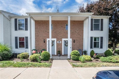 /international/us/4765-chestnut-ridge-road-buffalo-ny-110119495808/