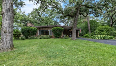 /international/us/2308-n-sunset-road-palatine-il-110119617576/