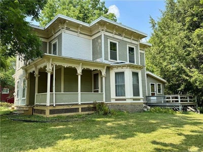 /international/us/82-west-st-oneonta-ny-110101450475/
