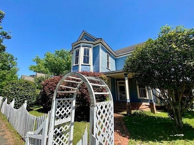 /international/us/401-n-park-avenue-tifton-ga-110100851183/