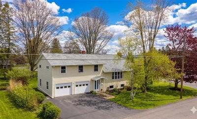 /international/us/2-hillview-drive-norwich-ny-110108063334/