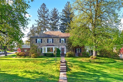 /international/us/138-payne-whitney-lane-manhasset-ny-110107505163/