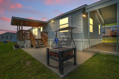 /international/us/443-nathan-court-sturgis-sd-110100257893/