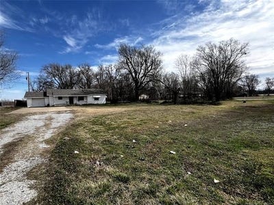 /international/us/16847-s-memorial-drive-bixby-ok-110107457618/