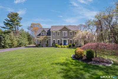 /international/us/463-tanner-marsh-road-guilford-ct-110107755220/