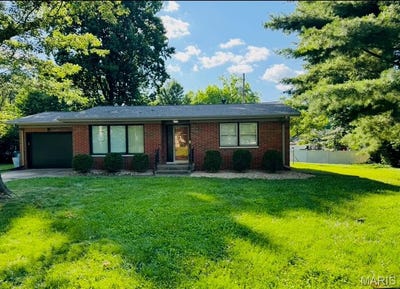 /international/us/609-grandview-avenue-edwardsville-il-110101263622/