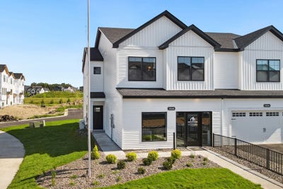 /international/us/10268-birchwood-circle-victoria-mn-110090450891/