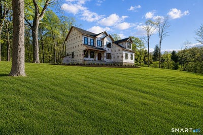 /international/us/268-newton-road-woodbridge-ct-110107720838/