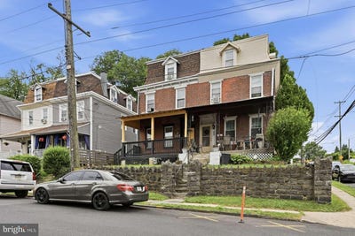 /international/us/402-poplar-street-darby-pa-110108745523/