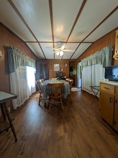 /international/us/9346-sweet-annie-dr-se-copper-hill-va-110108398587/