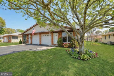/international/us/27-magnolia-rd-stafford-twp-nj-110106677136/