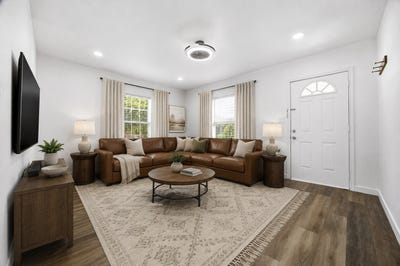 /international/us/1308-meadow-park-drive-white-settlement-tx-110107890369/