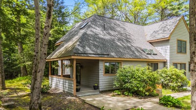 /international/us/31-concord-place-cape-elizabeth-me-110108363303/
