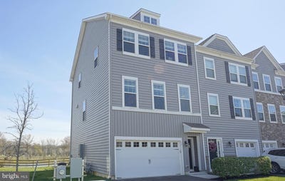 /international/us/15-turin-way-mount-laurel-nj-110107278176/