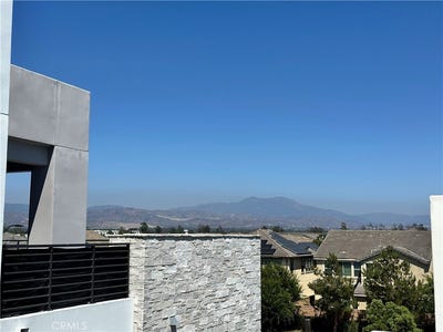 /international/us/80-ballast-tustin-ca-110108578388/