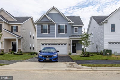 /international/us/115-haida-lane-winchester-va-110108340266/