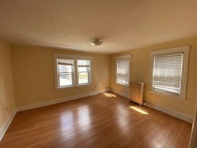 /international/us/23-lancaster-st-worcester-ma-110107314032/