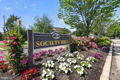/international/us/633-society-hill-cherry-hill-nj-110108659911/