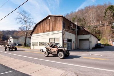 /international/us/1002-guyandotte-mullens-wv-110103691970/