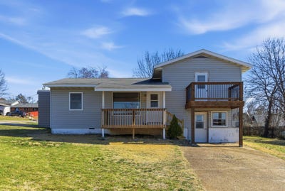 /international/us/9-turner-drive-kimberling-city-mo-110105887678/