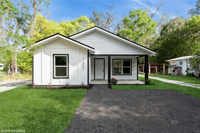 /international/us/13866-ne-150th-avenue-waldo-fl-110098615177/