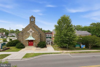 /international/us/935-23rd-street-s-arlington-va-110109167094/