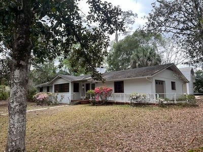 /international/us/2049-nw-9th-avenue-gainesville-fl-110105804827/